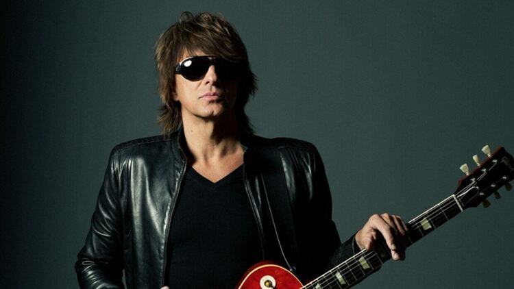 Гледайте новото лирик-видео на Richie Sambora „Born to Rock“