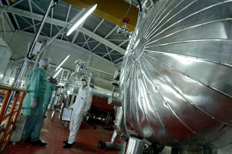 Преговорите между Иран и европейските сили ще се подновят в Женева