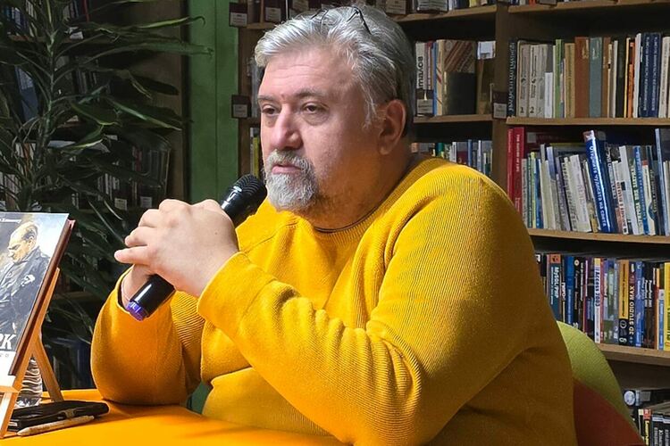 Изправени сме пред опасността от истински хаос, последван от „твърда ръка“