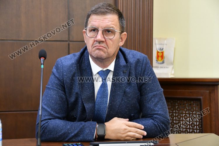 Кметът на Хасково със спешни мерки за превенция срещу насилието сред учениците
