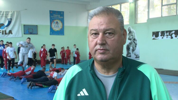Борци от 5 държави излизат на тепиха в Хасково