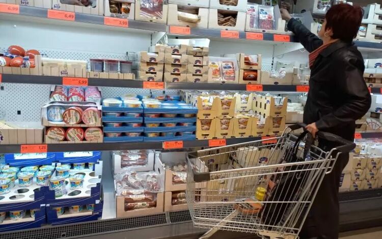 КЗК откри огромни проблеми в пазара на мляко и млечни продукти
