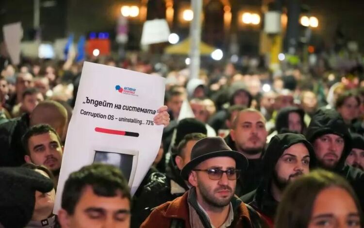 Ще пристане ли ПП-ДБ на ГЕРБ - стара тема с нова сила