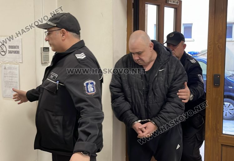 Оставиха в ареста Тони Бонбона, задържан с наркотици и везна в Хасково
