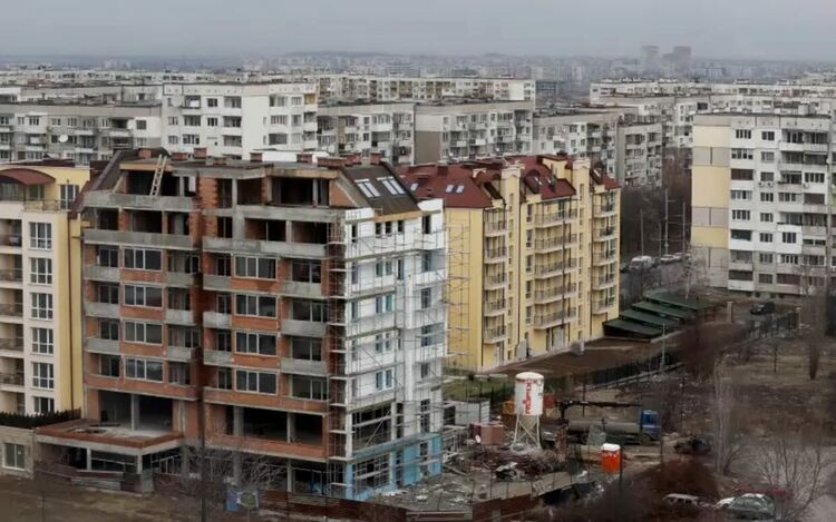Еврото ще сложи край на вакханалията на пазара на имоти