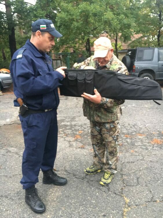 Разследват млад ловец,не съхранявал надеждно ловното си оръжие и муниции
