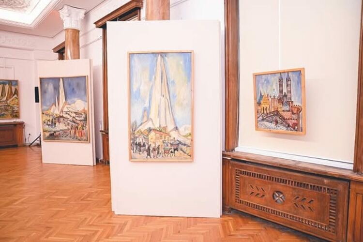 В Галерия „Любен Гайдаров“ бе открита изложбата „Златю Бояджиев и обредността на Сурва“
