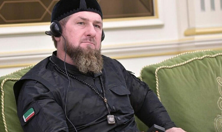  Какво ще стане след Кадиров: Слухове за болест, „TikTok бойци“ и страхът на Кремъл от Чечения