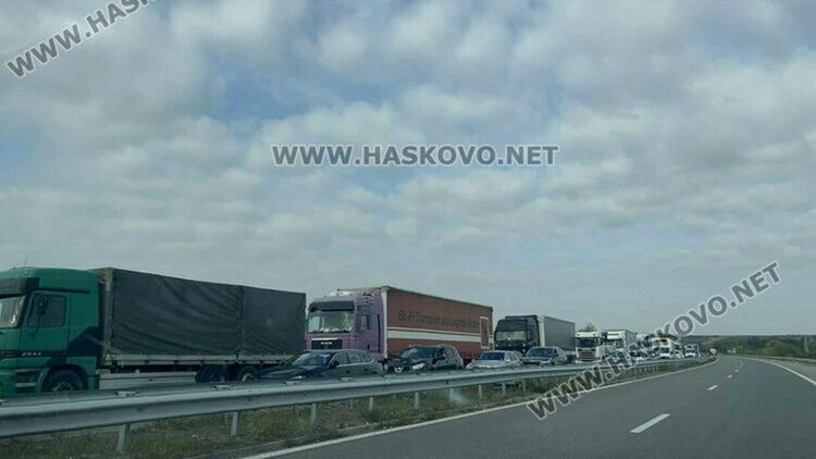 Хванаха двама водачи на камиони, единият пиян, другият дрогиран