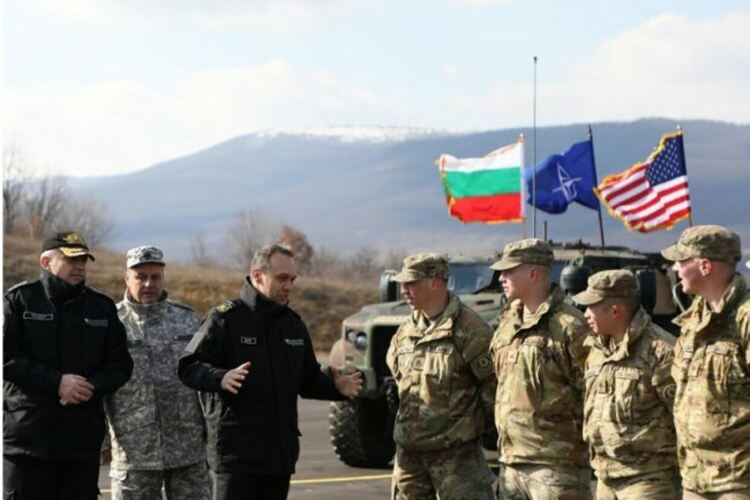 Kолко военни ще изтегли Тръмп от България и Румъния