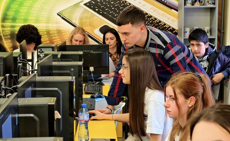 ПГТ – Хасково представи концепция за бизнес събитие с презентация на английски език 
