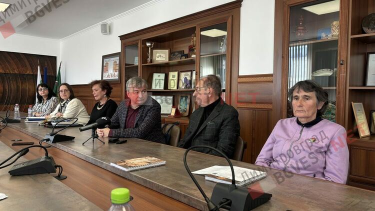 Посочиха предложенията за носители на националната и международна литературни награди „Пеньо Пенев“