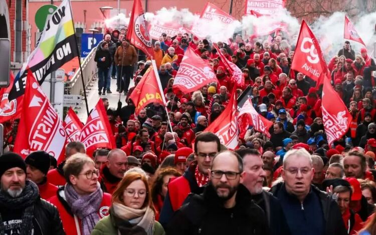 Национална стачка парализира транспорта в Белгия
