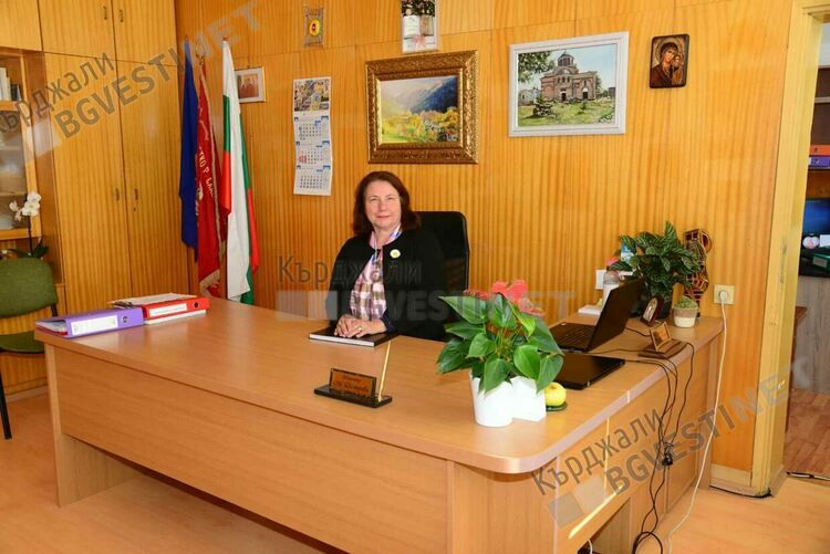 Позиция на ръководството на СУ“П.Р.Славейков“ Кърджали относно обществена поръчка
