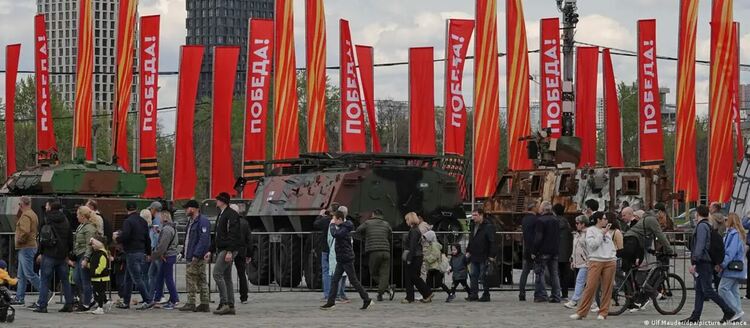 Заради войната в Украйна: в Русия работа по 12 часа на ден?