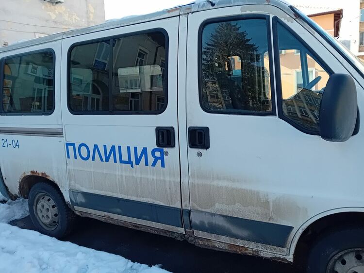 Незаконни боеприпаси и взривно вещество са иззети при полицейска проверка в  Златоград