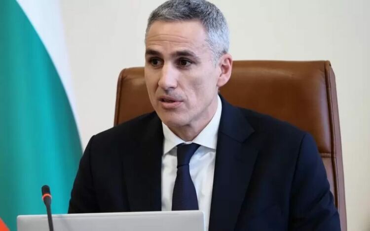 Гюров вади € 1.4 млрд. от банката касичка на модела „Борисов-Пеевски“