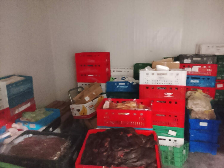 Унищожават 3,6 тона месо и продукти от кланица в региона