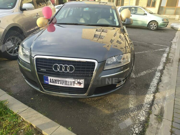 Нараства търсенето на луксозни автомобили за абитуриентските балове в Кърджали