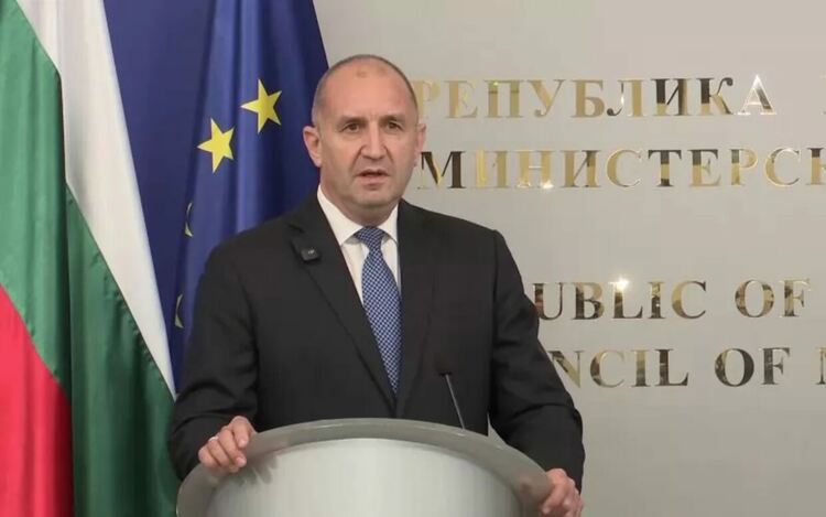 Кабинетът започва с ударни кадрови смени