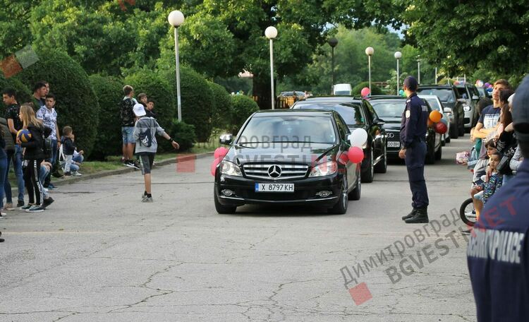 За баловете се ограничава временно движението и паркирането в центъра на Димитровград