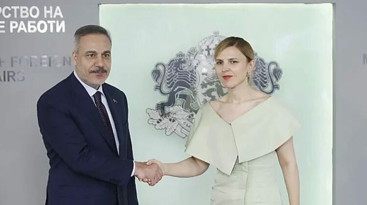 Инструкции от Ердоган и милиони в залог: Цената на газовия спор между България и Турция