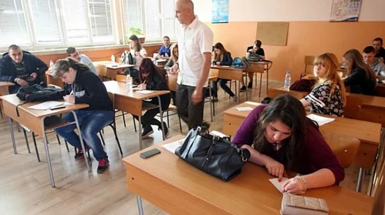 От утре започват матурите за учениците от VII и X клас
