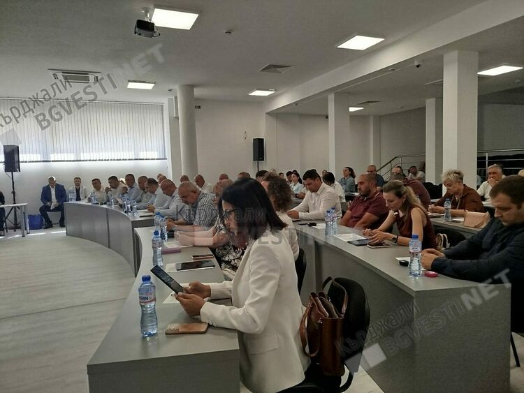 50 цента за час престой в Синята зона на Кърджали и след 1-ви юли