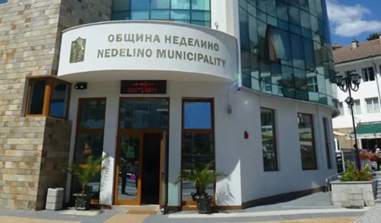 Община Неделино изпълнява поредица от инфраструктурни и социални проекти