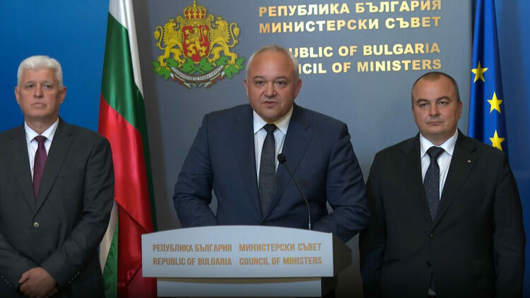 Правителството обяви мерки за борба с пожарите през лятото