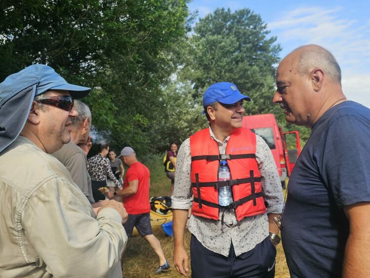 Кметът на Димитровград се включи във водния поход по р. Марица