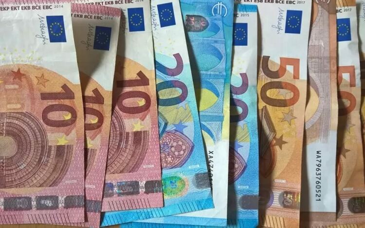 Общините погват всички с неплатени данъци за над 375 евро