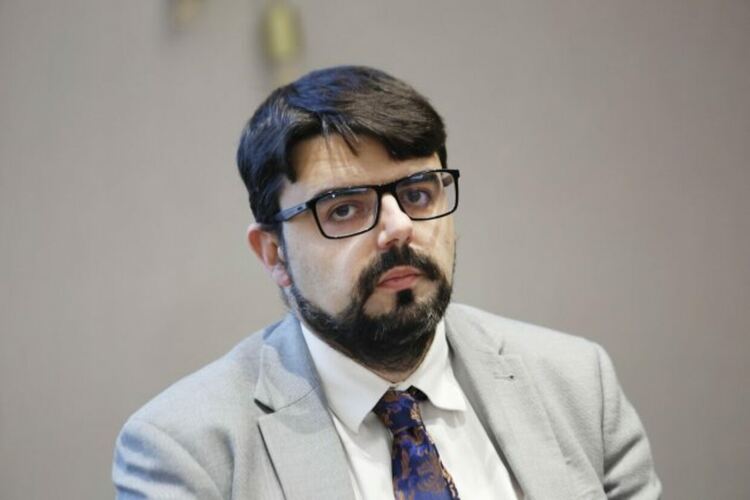 САЩ са особеният управител на „Лукойл“, а България брани руските интереси